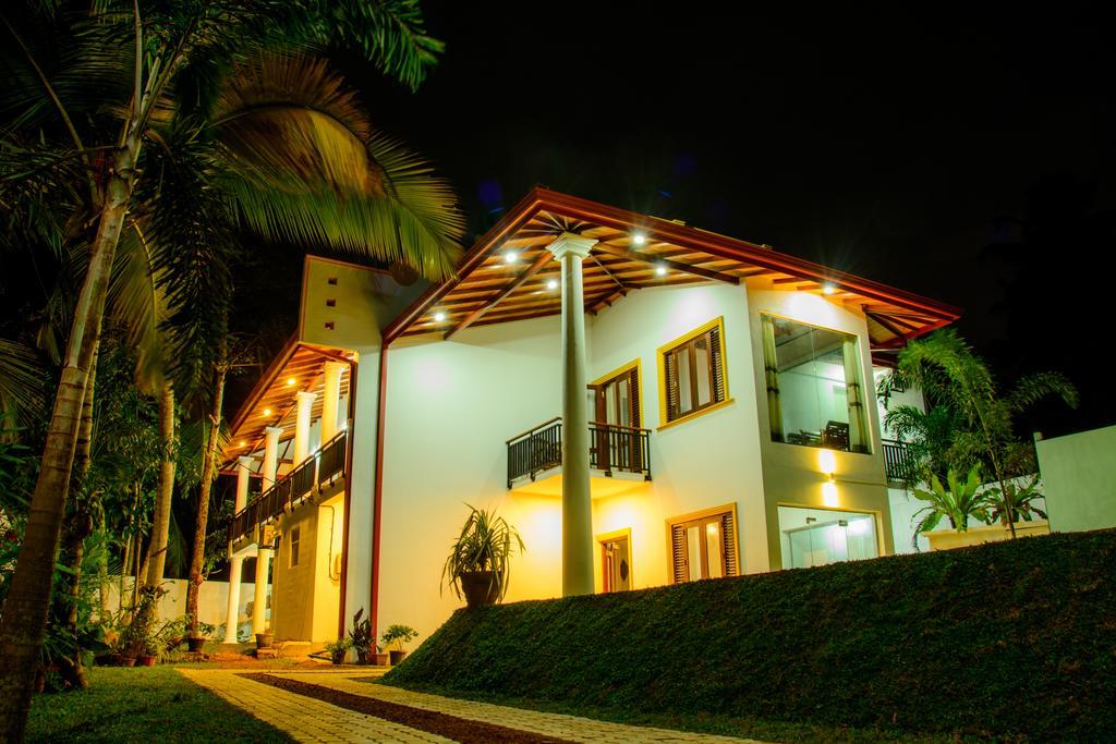Villa White Хіккадува Екстер'єр фото